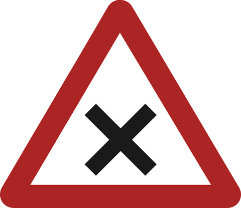 Intersección con prioridad de la derecha (aspa)