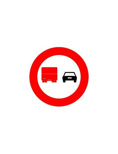 Adelantamiento prohibido para camiones